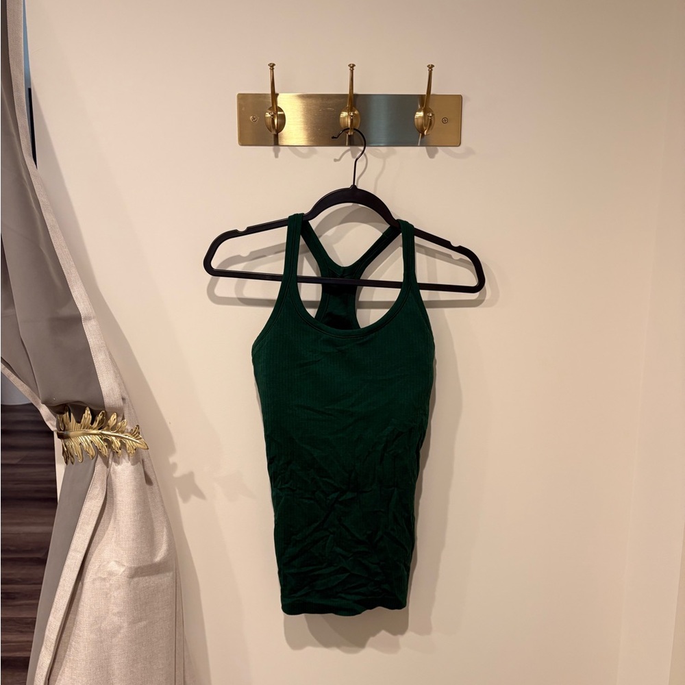 Lululemon ebb to street tank